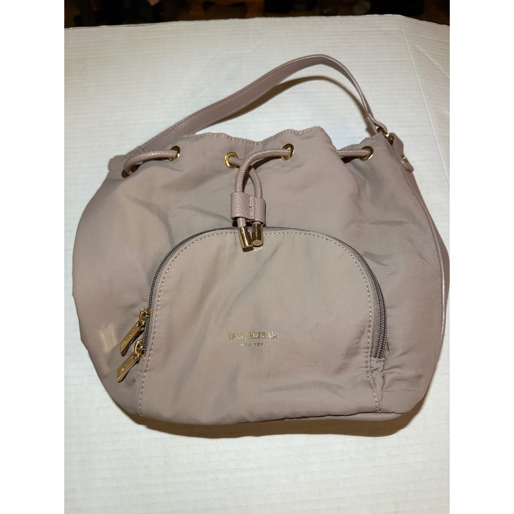 Isaac Mizrahi New York Nylon Bucket Bag soft purple Drawstring Crossbody Set